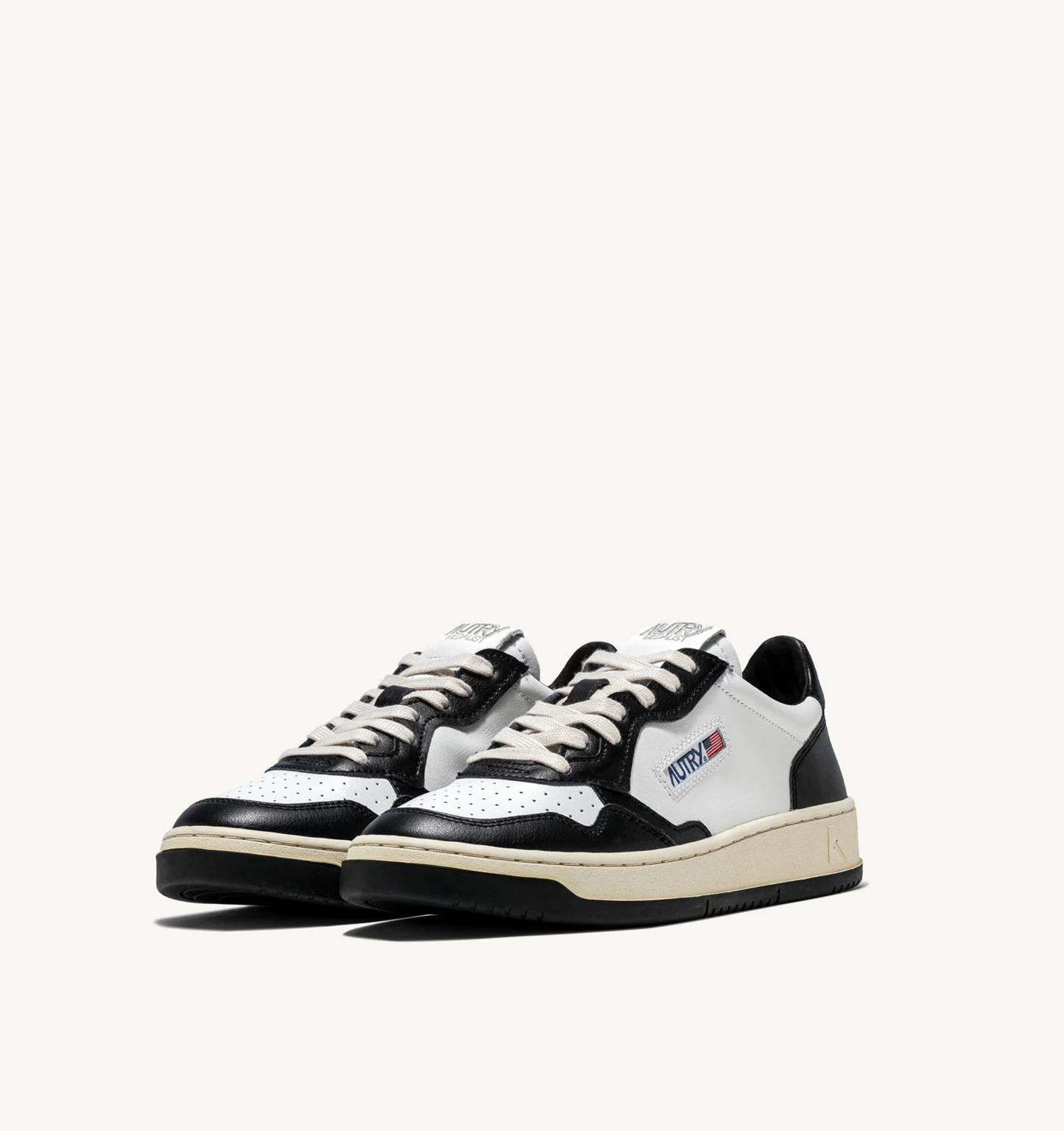 MEDALIST LOW MAN WB01