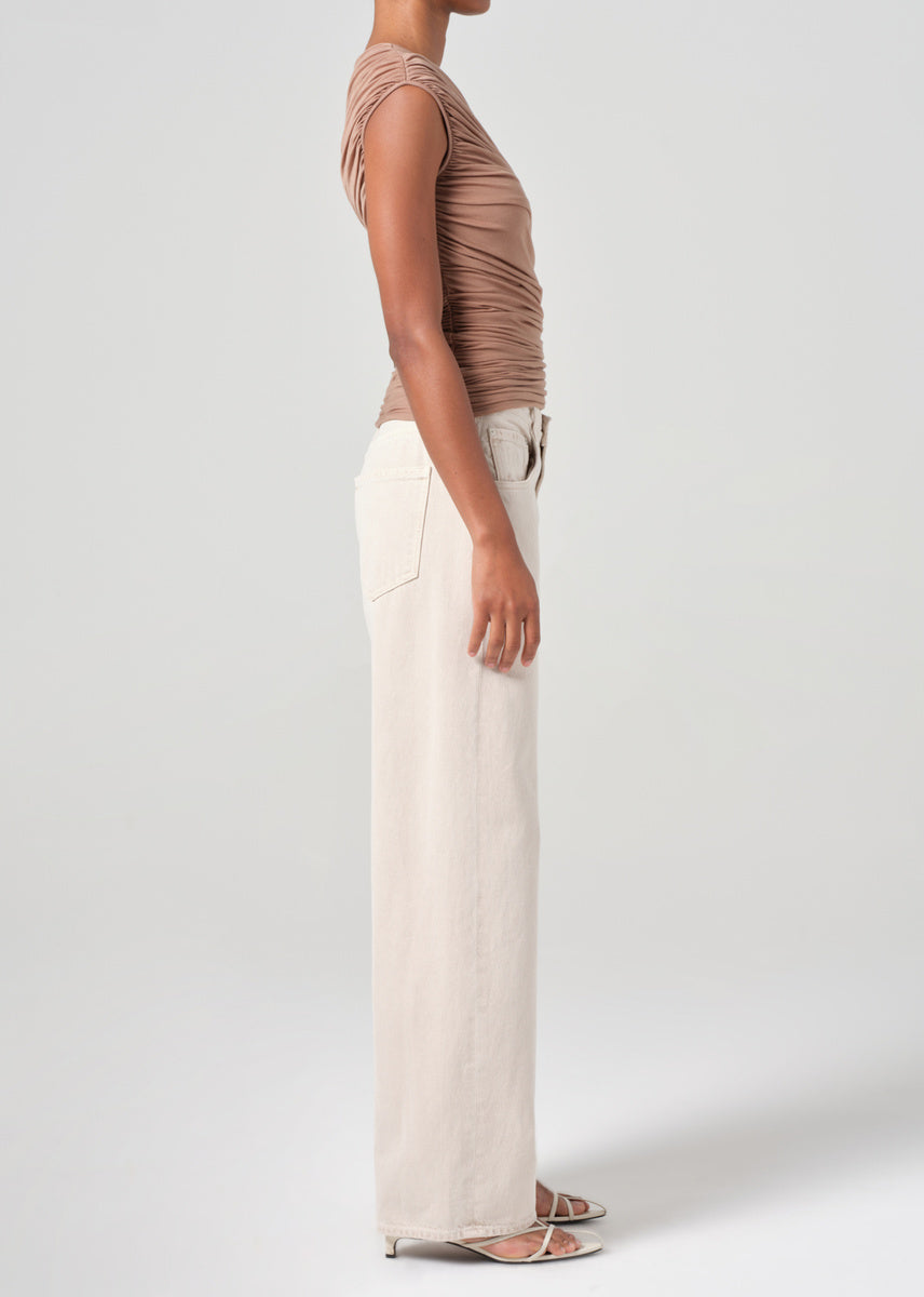 LOW CURVE JEAN IN SCONE