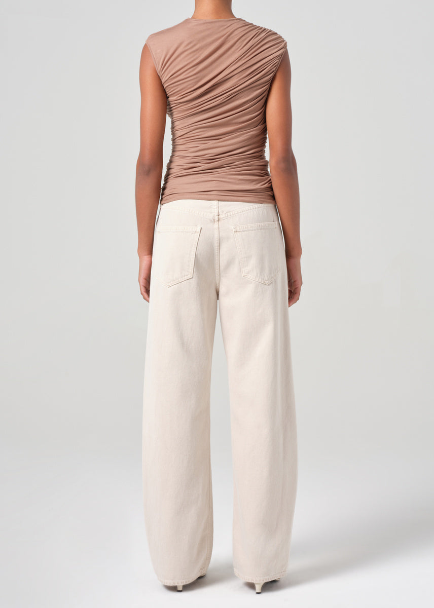 LOW CURVE JEAN IN SCONE