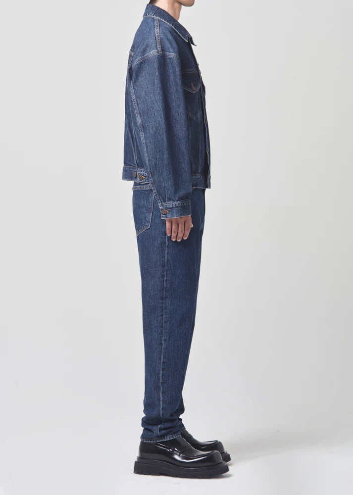 CURTIS JEAN IN PENDULUM