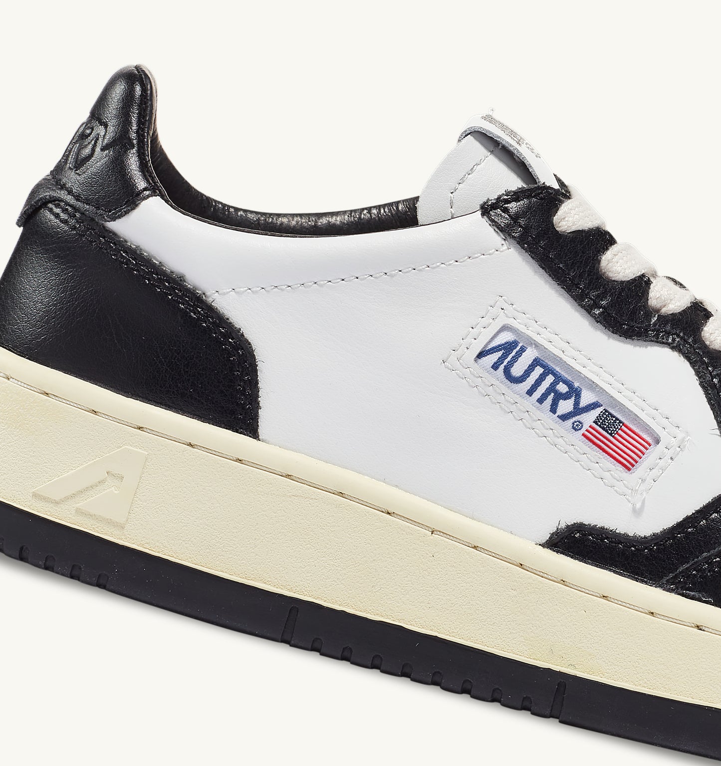 MEDALIST LOW WOM WB01