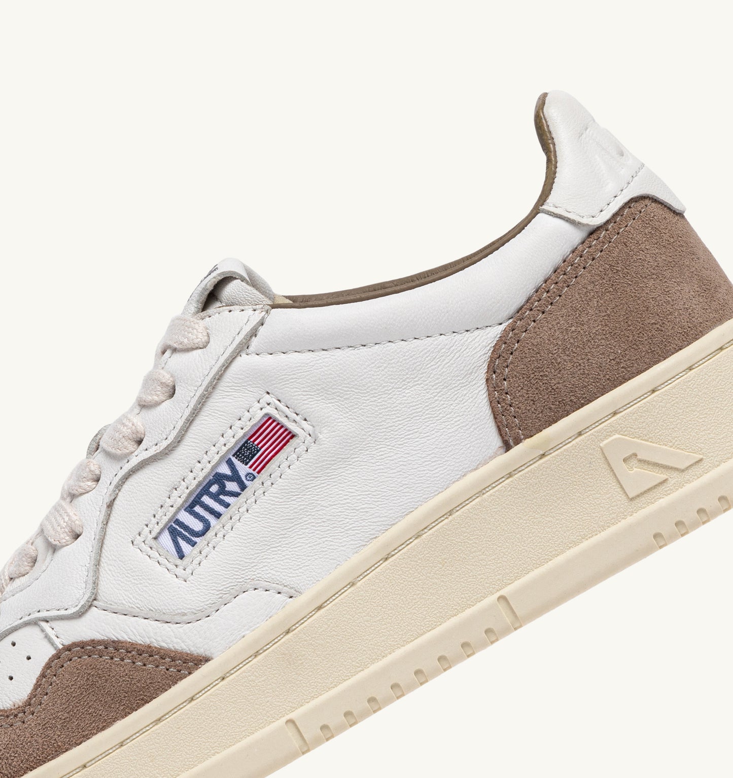 MEDALIST LOW WOM GS43