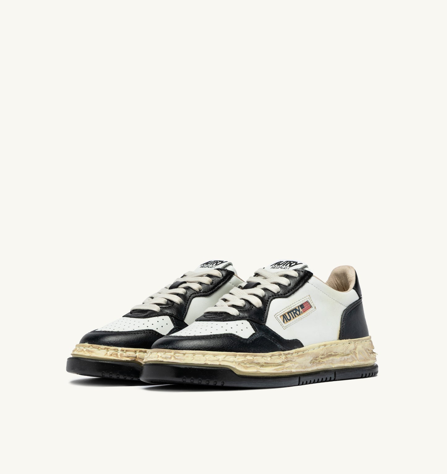 SUPVINT LOW MAN MIHARA YASUHIRO WHT/BK MMY3