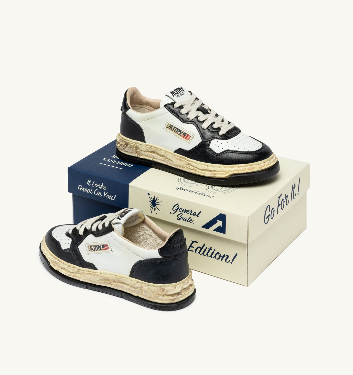 SUPVINT LOW MAN MIHARA YASUHIRO WHT/BK MMY3