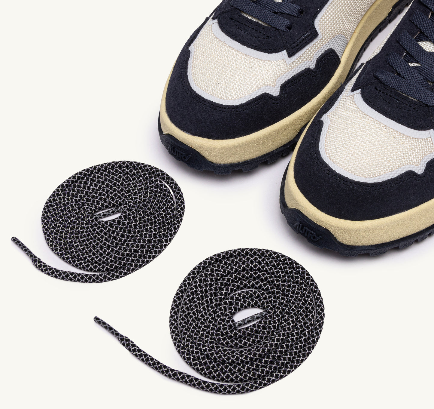 WILDPACE LOW MAN AK11