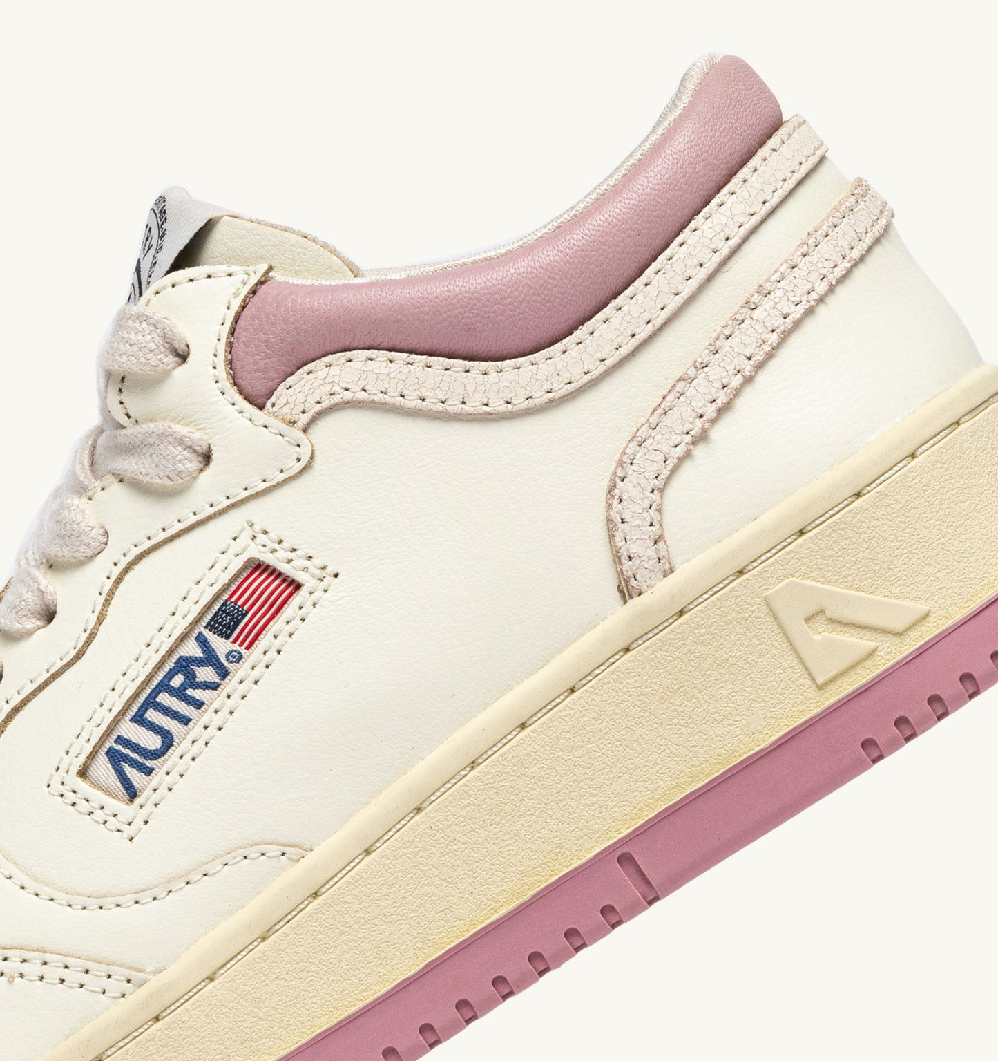 MED-WAY MID WOM EK11