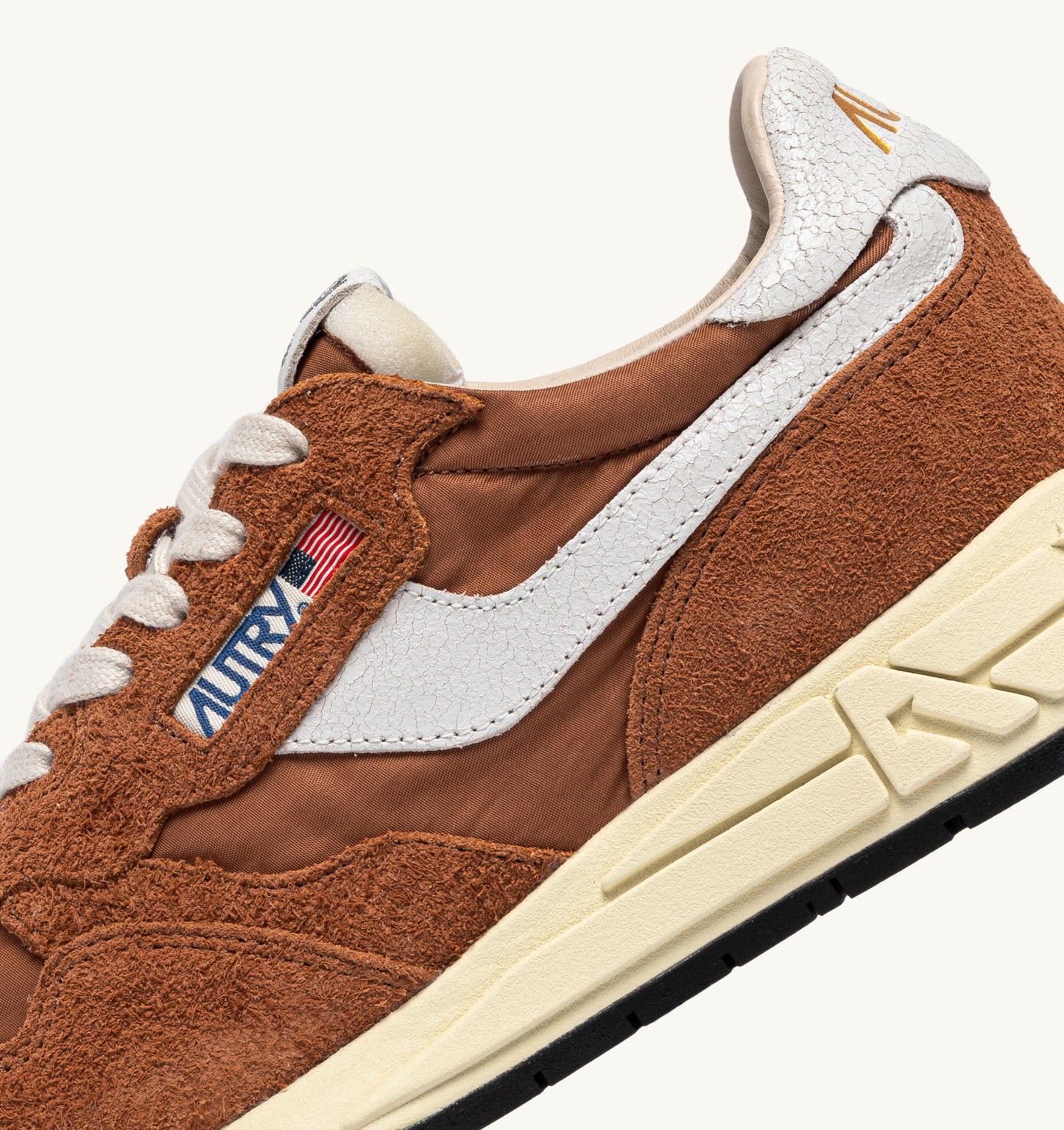 REELWIND LOW MAN NC28