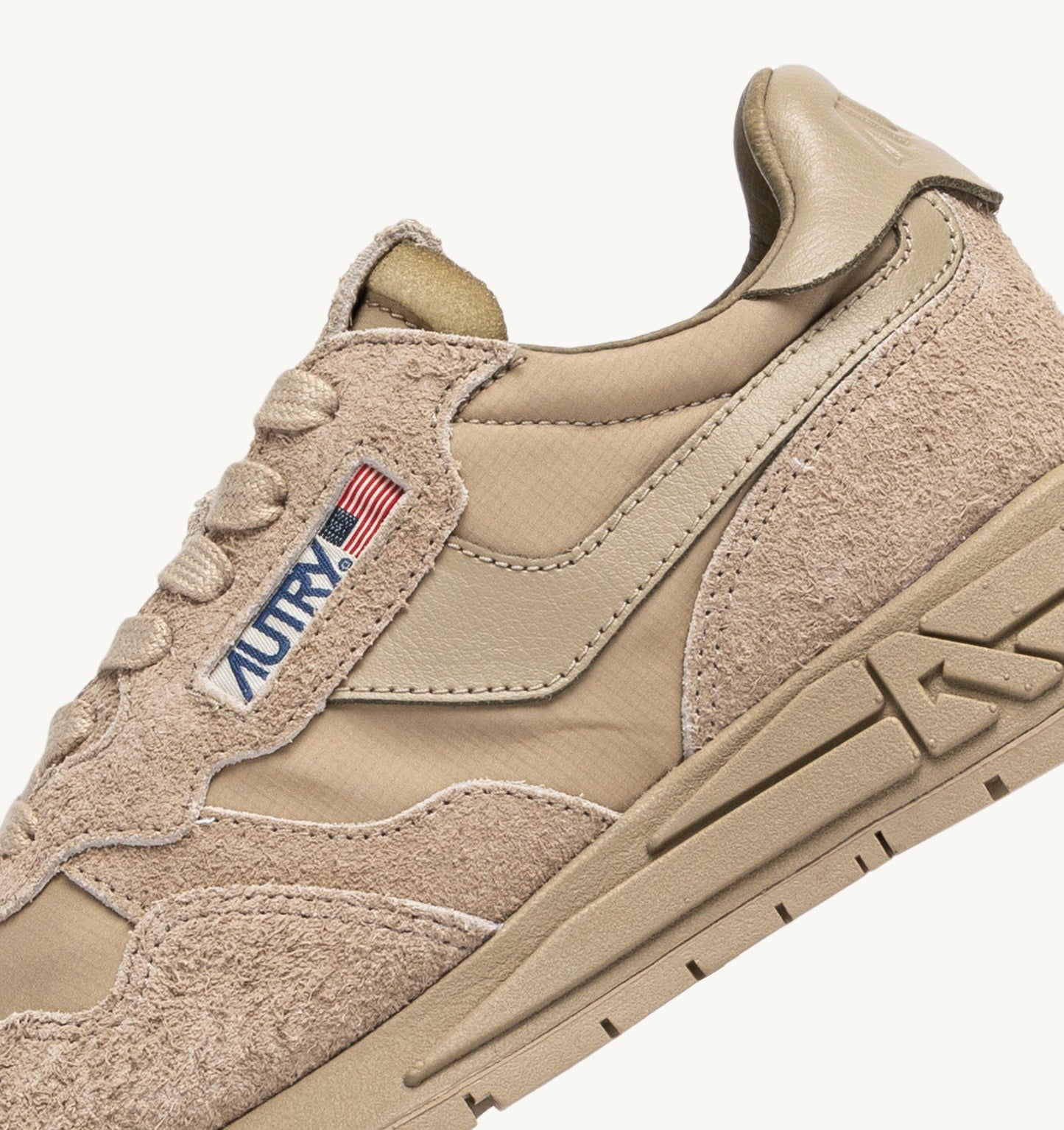 REELWIND LOW WOM RM01