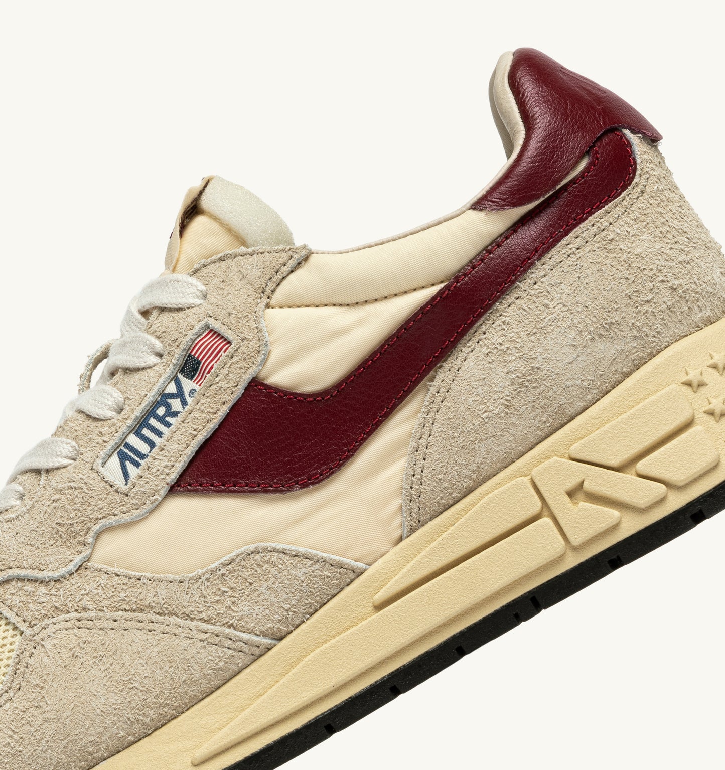 REELWIND LOW WOM UT25